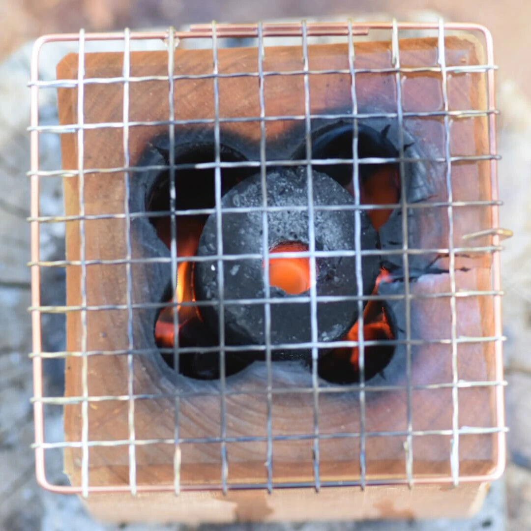 【30%オフ】【お庭でもキャンプでも本格薪火調理】ウッドグリルmini