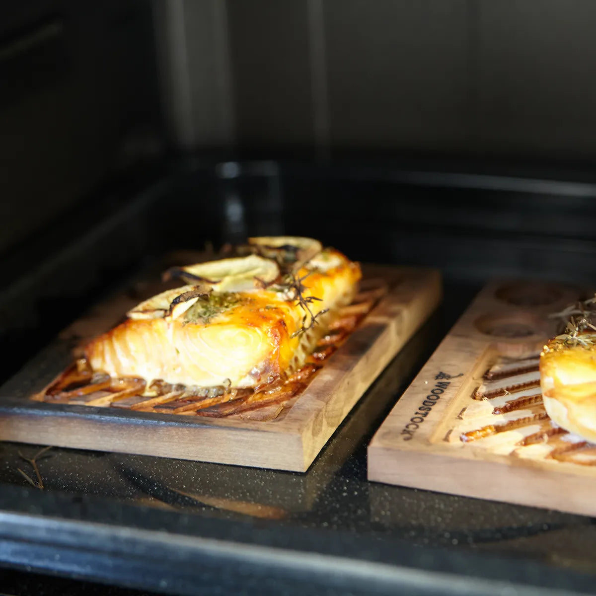 new【ナラ材が新登場】ウッドプランク 選べる”ヤマザクラ/白樺/ナラ”(3枚入り)|グリルでスモークフレーバーが楽しめる